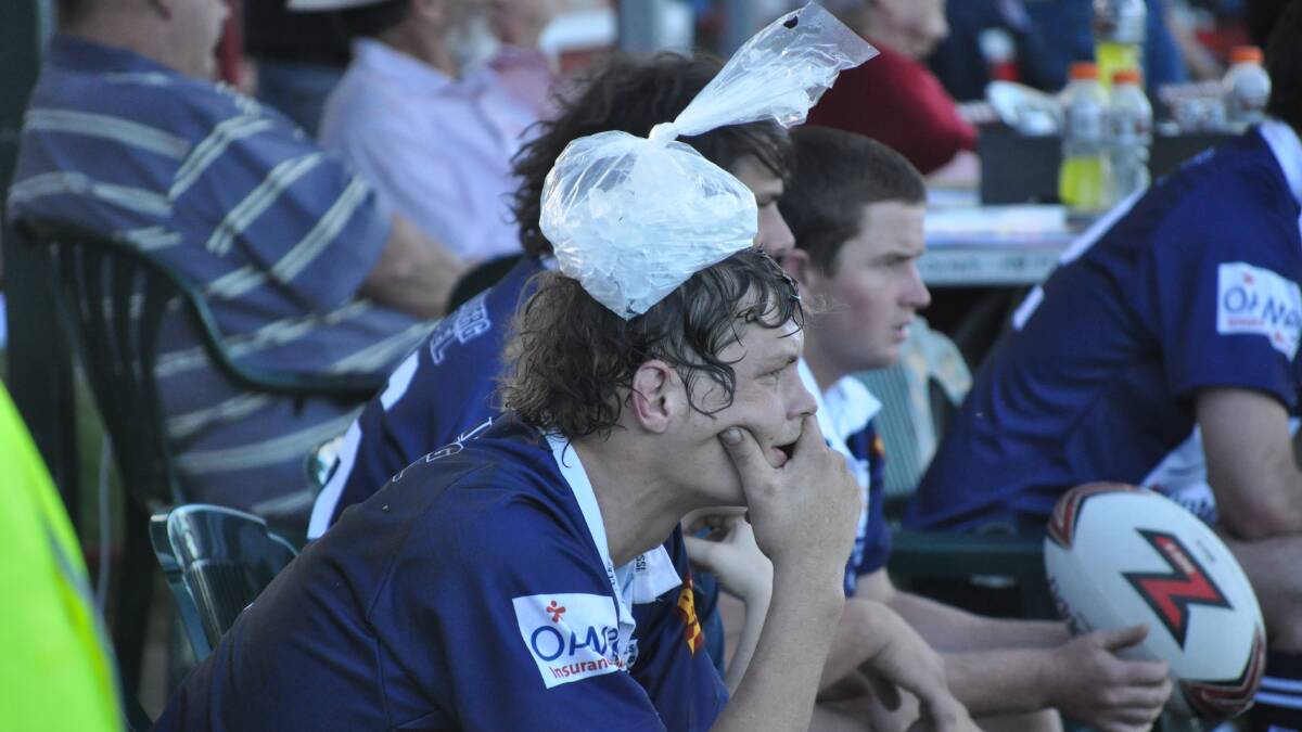WOUNDED: Forbes Platypi second-rower Nathan Suringa left the field with a concussion in the second half. Photo: BEN WALKER