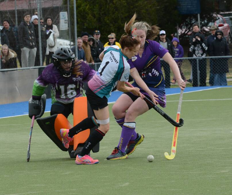 SIDELINED: Jess Hotham may be missing from the Bathurst City line up for a bulk of the upcoming women’s Premier League Hockey season due to injury, but the team won’t let that deter them in their grand final rematch today with Lithgow Panthers. Photo: PHILL MURRAY 	090614pcity11