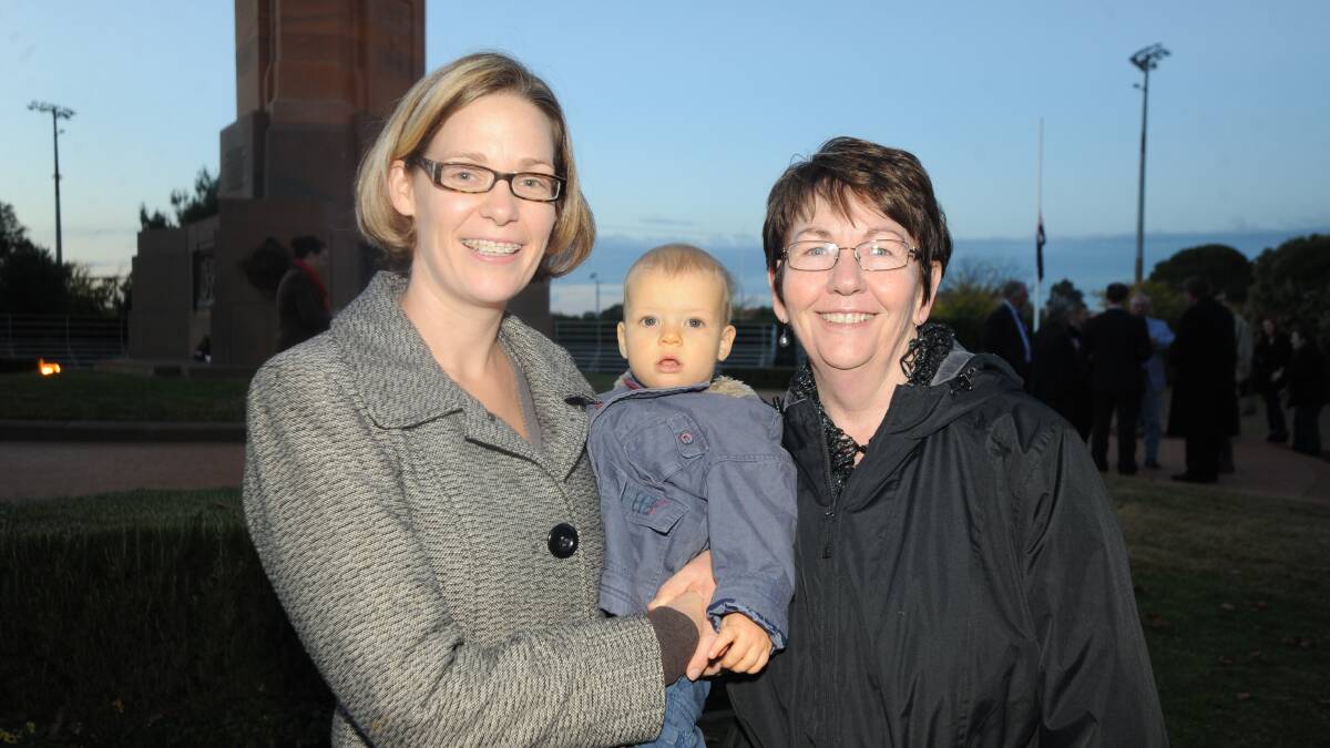 Kristen Strahorn, Charlie Strahorn and Irene Klump at the ANZAC Dawn Service, Victoria Park Dubbo Photo Belinda Soole