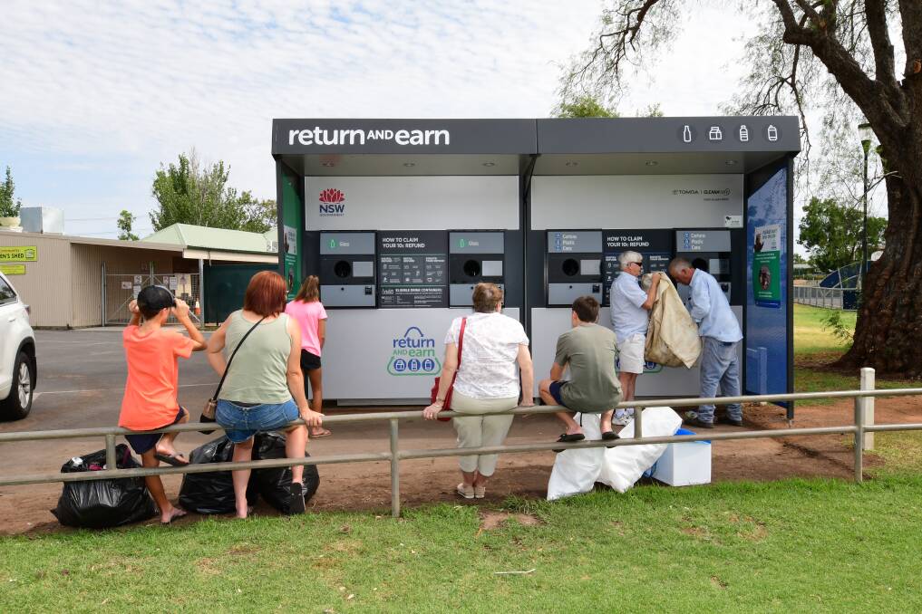 POPULAR: The two reverse vending machines currently installed in Dubbo have been well-utilised by the public. Photo: BELINDA SOOLE