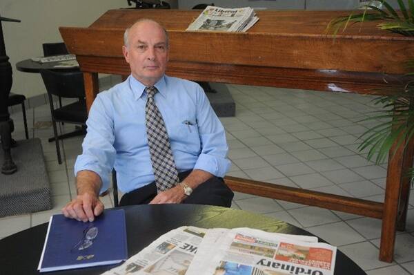 Relieving Dubbo College Principal, Barry Foster.