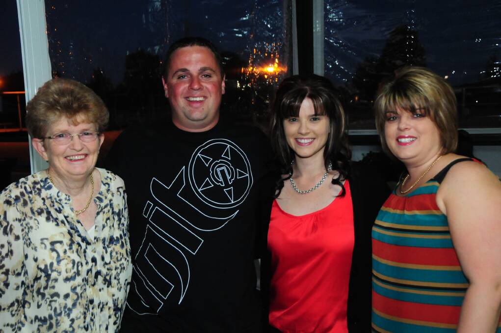 Judy Hunt and Robert Pratten with Jackie and Jenny Hunt