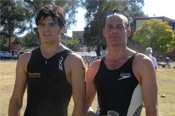 Simon Friend (right) with Dubbo’s Matt Pellow after they finished first and second at a Dubbo Triathlon Club meeting.