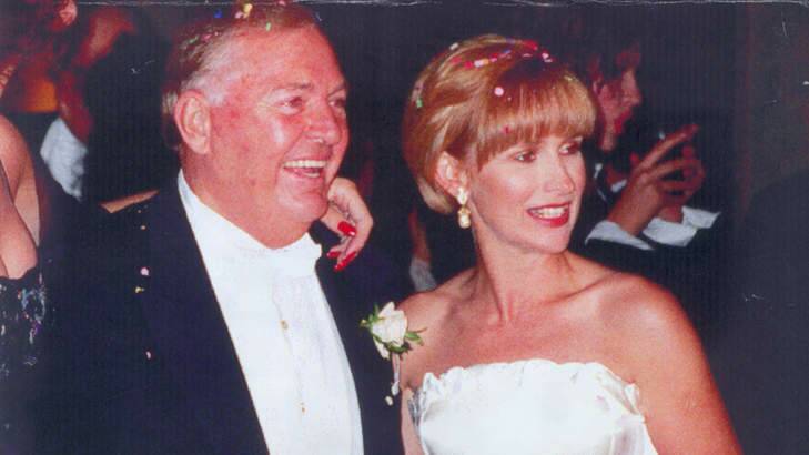 Alan Bond and Diana Bliss on their wedding day in 1995. Photo: Jessica Hromas