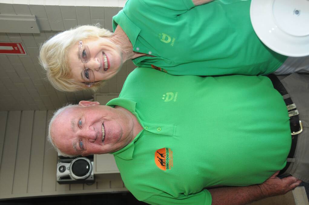 Dubbo vets golf club president John Dixon with ladies president Jean Kelly.