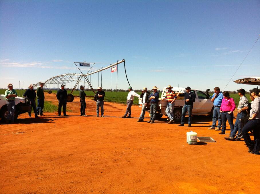 Macquarie Valley irrigators discuss water and energy efficiency at a recent spray irrigation field day hosted by the local CottonInfo team. Photo: CONTRIBUTED