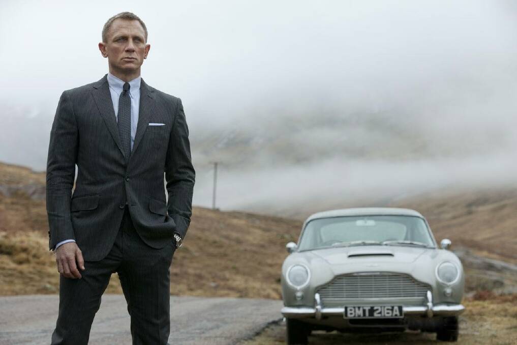 Daniel Craig portrays a resilient James Bond in this instalment to protect his country and those important to him from an inside threat.