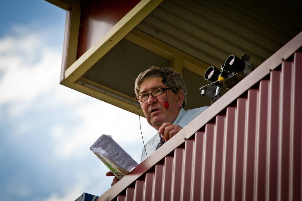 Race caller Colin Hodges faced an obstacle while calling at Wellington on Monday. 	  Photo: JANIAN McMILLAN (www.racingphotography.com.au)
