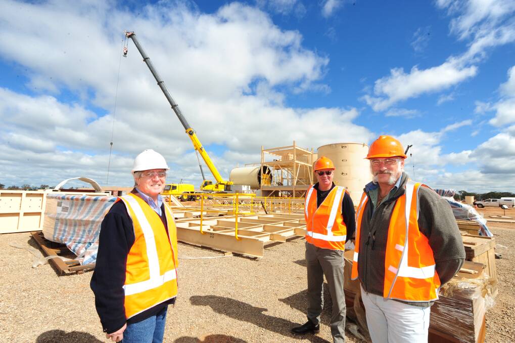 Touring the Tomingley Gold Project site are Alkane Resources directors Ian Chalmers, Tony Lethlean and chairman of the board John Dunlop. 	Photo: BELINDA SOOLE