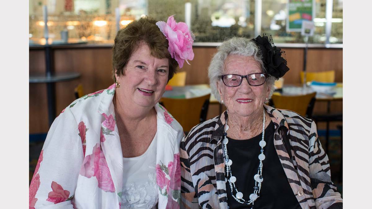  Edna and Kerrie Churchill in Parkes. Photo: Hank Paul 
