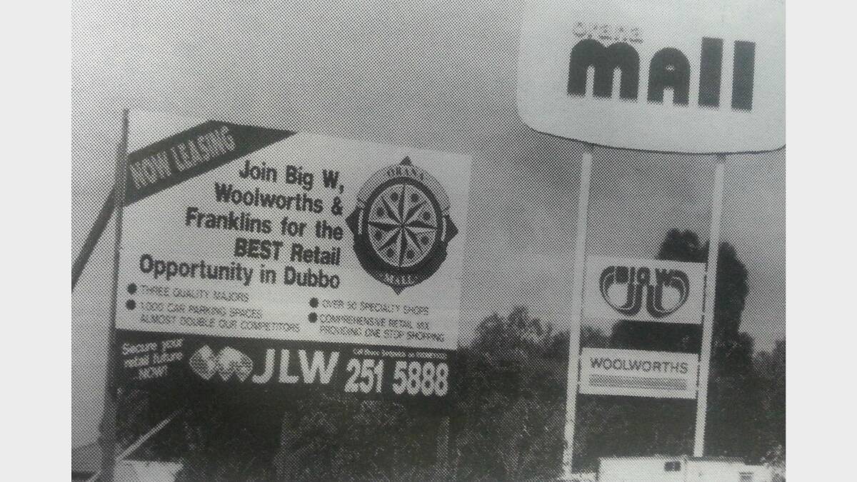 #TBT JANUARY 1993: Billboards have been erected advertising for new tennants for Orana Mall. 