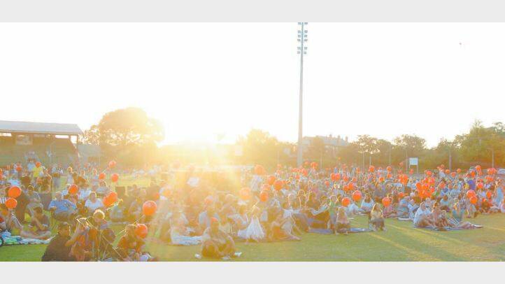 The Crowd at the Carols in 2006. 