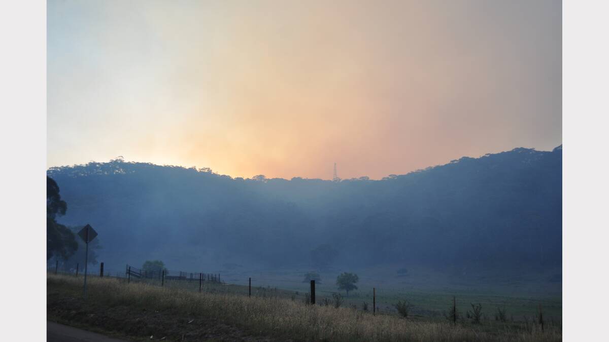 LITHGOW: Smoke over Lithgow during a sunset. Photo: Carolyn Piggott (Flick across to see more photos) 