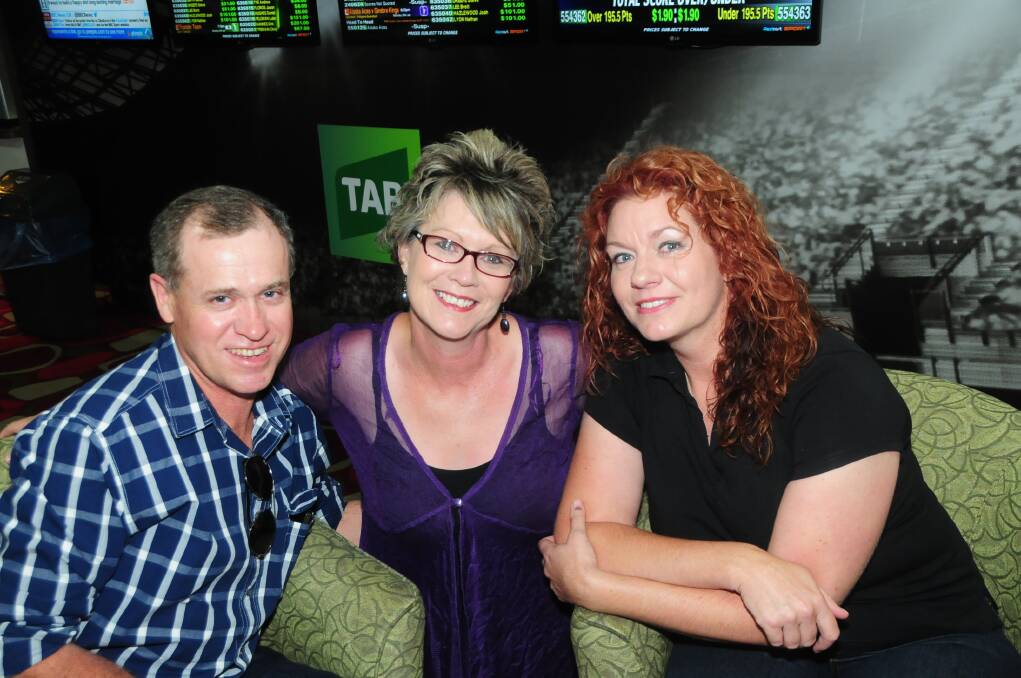 DUBBO RSL GAME SHOW: Andrew Logan, Anne Mills and Astrid Stufano.  Photo: HOLLY GRIFFITHS