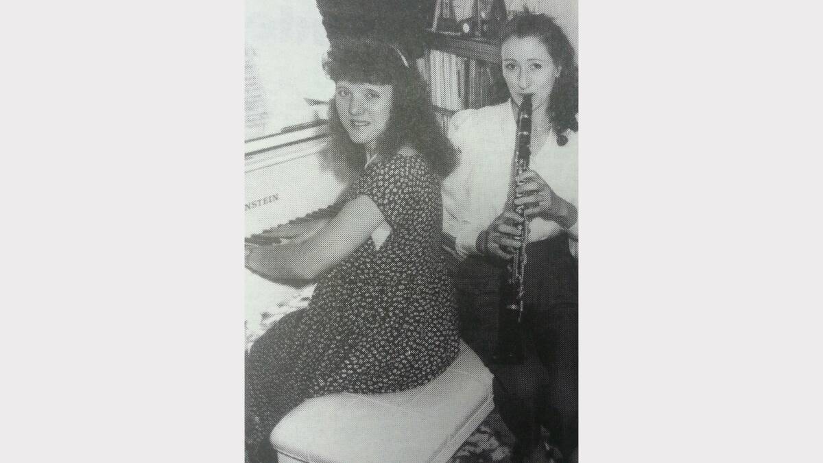 JANUARY 1993: Leanne Taylor (piano) and Rosemarie Jablonski (clarinettist). 