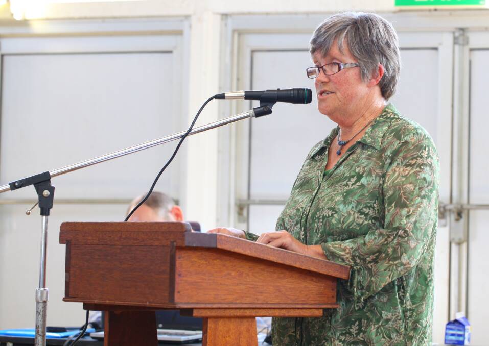 Chairwoman of the Mudgee District Environment Group Bev Smiles addresses the public meeting on the Cobbora Coal Project in Dunedoo this week. Photo: Louise Donges