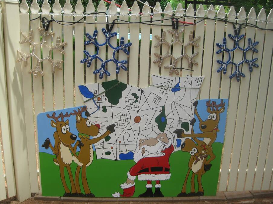 Some contributed photos of a Christmas lights display from Dubbo.