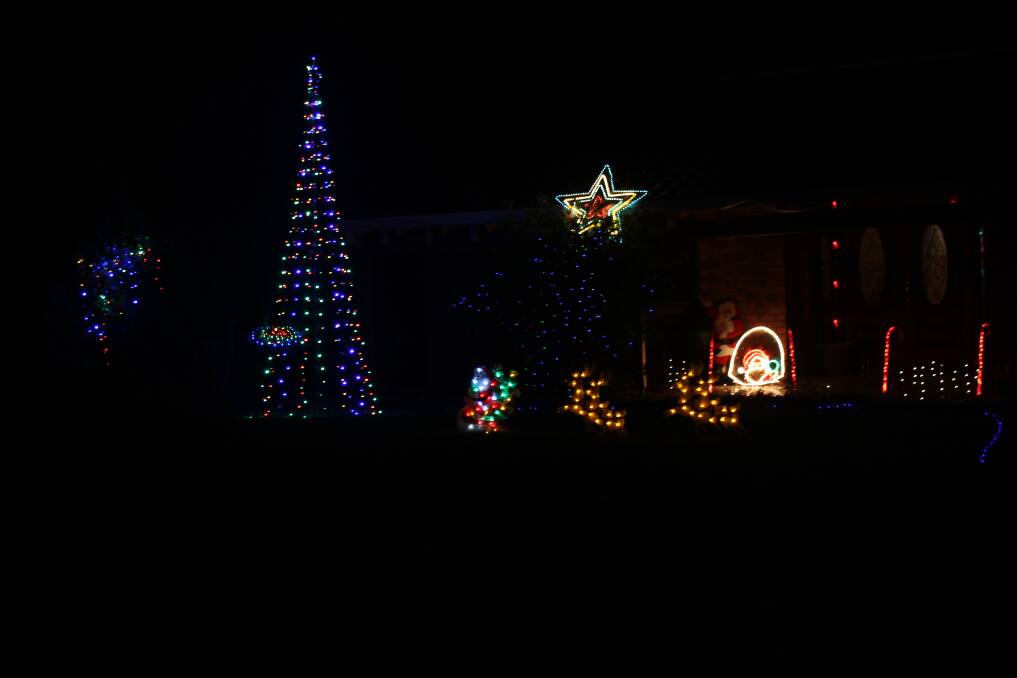 Christmas light displays from around Dubbo.