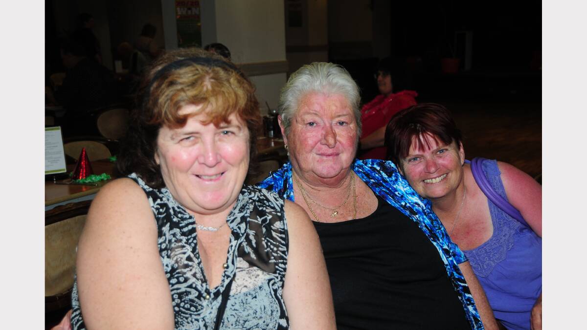 Christine Castlehouse, Lynn Anthorth and Kerrie Teale at Dubbo RSL Club Resort.