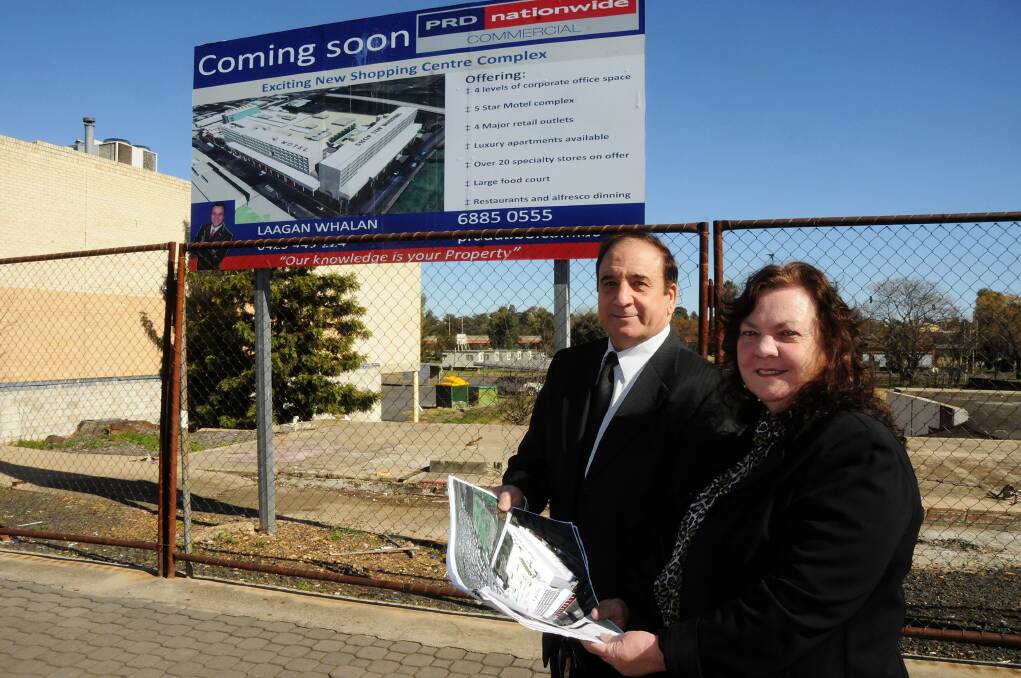 Developers John and Trish Kosseris unveil plans for the Riviera Shopping Centre in Dubbo's CBD