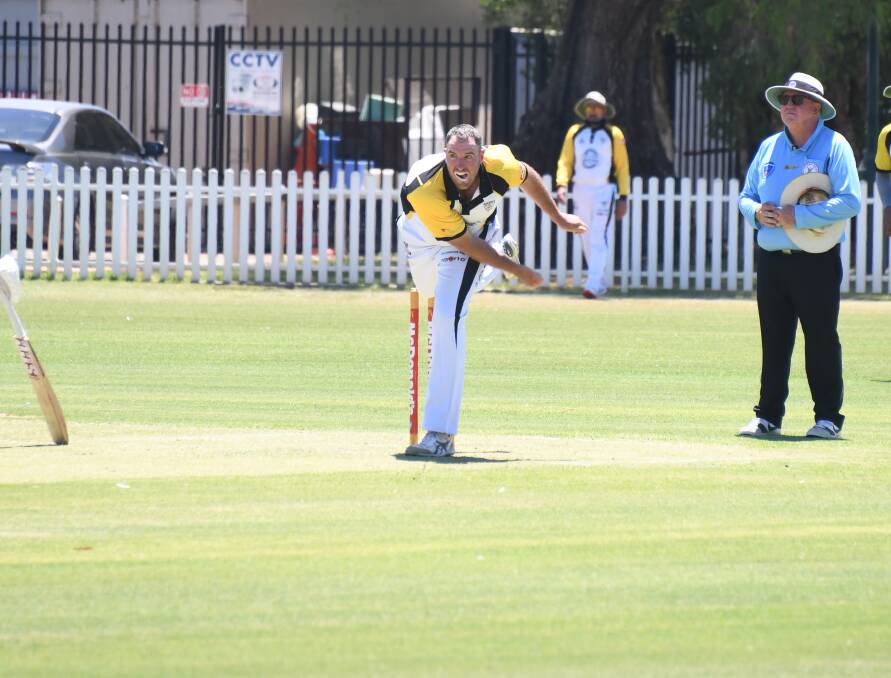 Newtown's Steve Skinner picked up five wickets on Saturday. Picture by Amy McIntyre