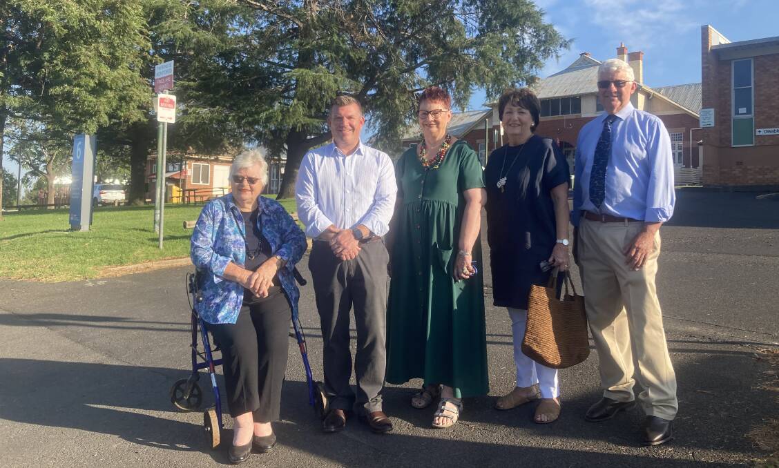 Member for Dubbo Dugald Saunders with former health council members Elizabeth Allen, Rhonda Gleeson, Nola Honeysett and Geoff Wise. Picture by Allison Hore