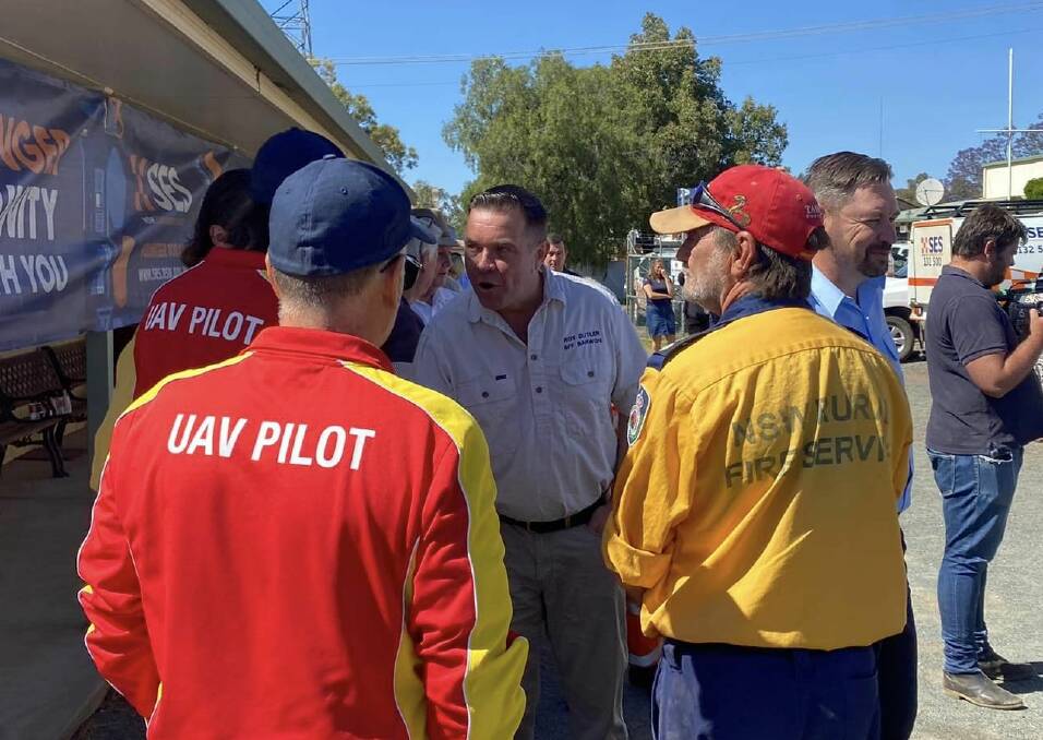 Member for Barwon speaks to emergency service workers and volunteers in Condobolin during his visit on Friday. Picture supplied