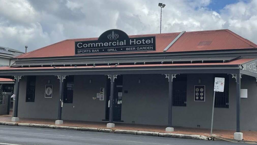 A drunk driver was pulled over by police after a day's drinking at Dubbo's Commercial Hotel. File Picture