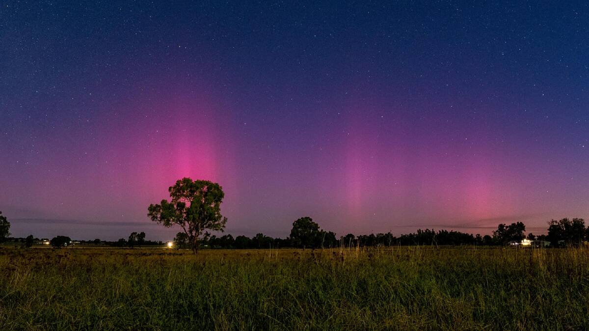 The Aurora Australis was captured at Dubbo at 8.30pm on February 27. Picture by Rachel Bambrick