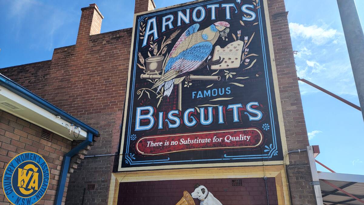 The Arnott's biscuits sign was one of the murals painted by the WallNuts in 2001. The Wallnuts also painted the Portland CWA logo on the left. Picture by Reidun Berntsen.