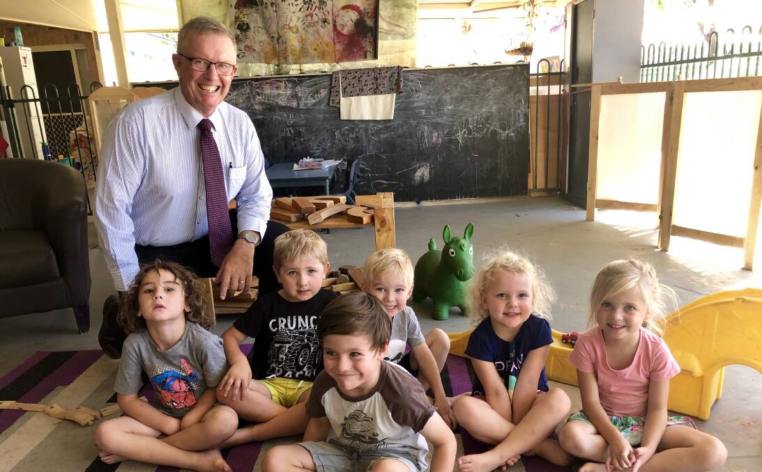 Member for Parkes Mark Coulton visited Yuluwirri Kids – Coonabarabran Preschool & Long Day Care, recipient of Federal Government funding under the Stronger Communities Programme and Community Child Care Fund.