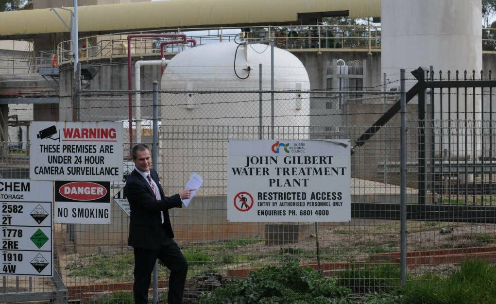 Mayor Mathew Dickerson standing in front of Dubbo's water treatment plant. Picture by Ciara Bastow 