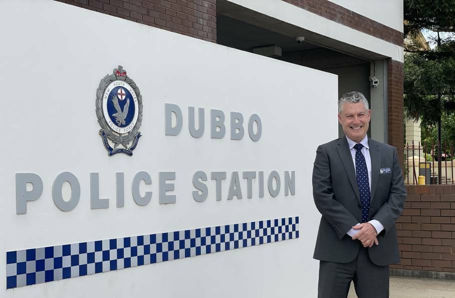 Detective Sergeant Mark Meredith has received an Australian Police Medal for his service to the community and stands proudly in front of Dubbo Police Station. Picture: Zaarkacha Marlan
