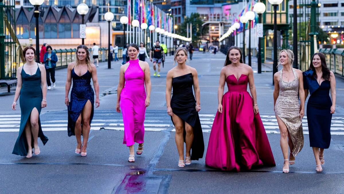 The ladies arrive in their "glad rags" for the black-tie event. Picture supplied by Channel 7