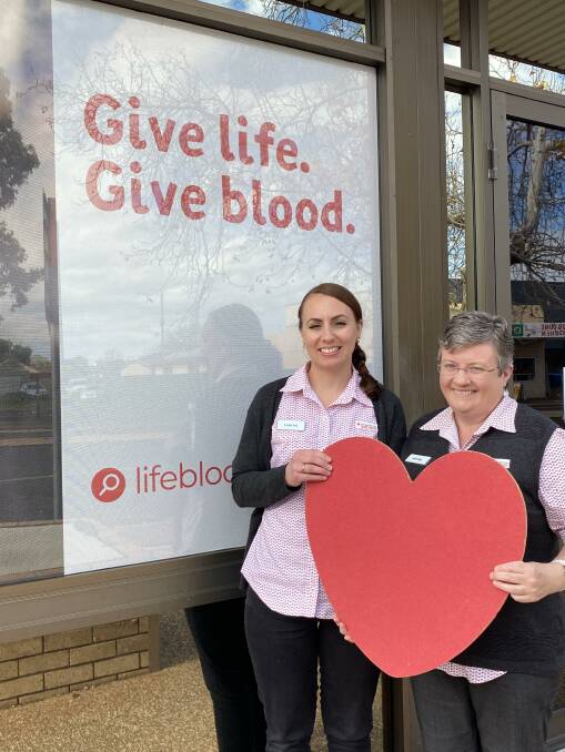 WE WANT YOUR BLOOD: Dubbo nursing staff Lauren Miller and Kendy Thomas are appealing for people to donate blood and plasma. Photo: CONTRIBUTED 