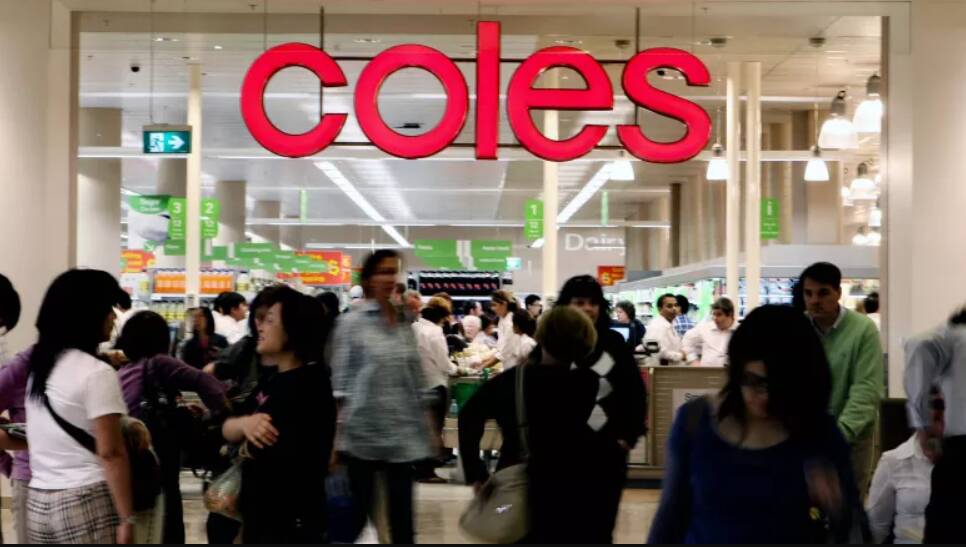 Coles Dubbo resumes trading after register glitch caused late opening