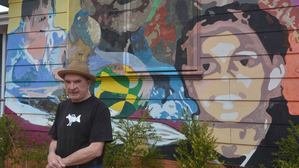 EXTREMELY DISAPPOINTED: Jack Randell in front of a mural he painted at Dubbo's Apollo House. Photo: RYAN YOUNG
