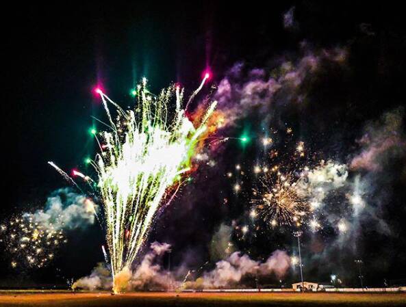 SPECTACULAR SHOW: Dubbo's 2019 New Year's Eve fireworks show. Photo: COADY LoMONACO/Instagram