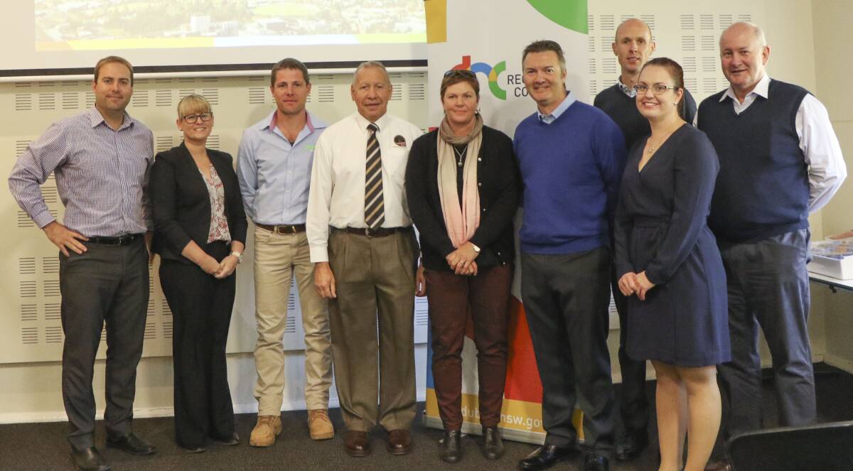 LEADING THE WAY: Local business leaders at the launch of the Dubbo Regional Prospectus.