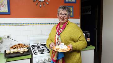 GRATEFUL: Wagga baker Jenny Nixon is hoping others struggling with cancer will be given the same opportunity she was. Picture: Les Smith