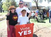 Stephen Lawrence at a Yes campaign event in Dubbo with Julie Power and Damien Pugeva.