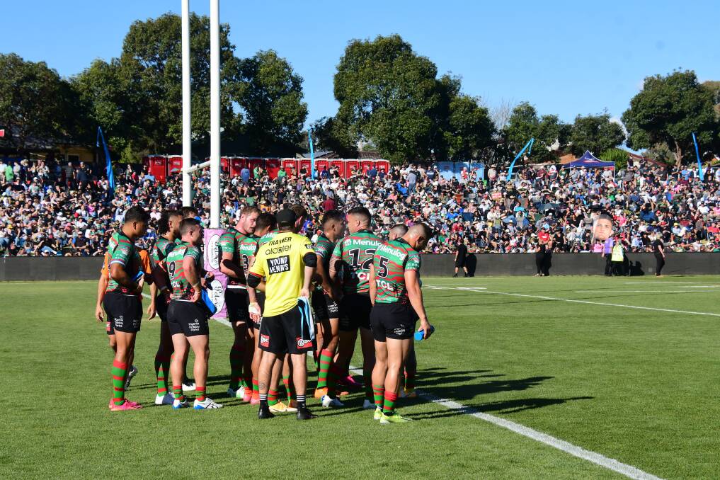 Police have praised the crowd at Sunday's NRL game between the Penrith Panthers and South Sydney Rabbitohs. Photo: AMY McINTYRE
