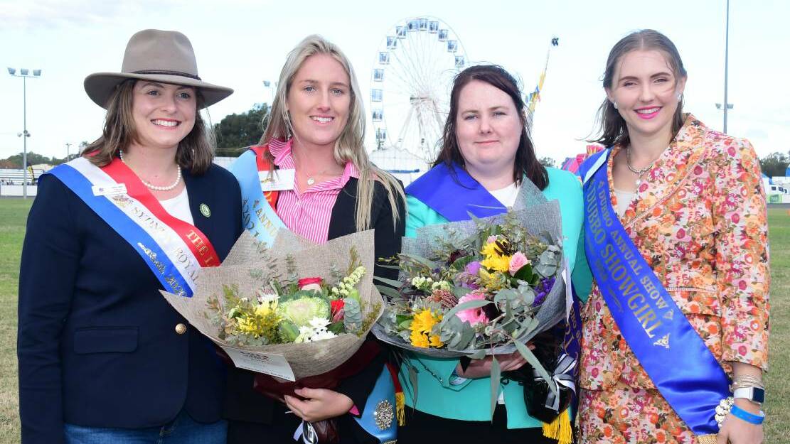 Jessica Neale, 2021 Showgirl runner up Savannah Dimmock with Dubbo Showgirl Niamh Hutchinson and 2019 Showgirl Tyla Comerford. Photo: AMY McINTYRE