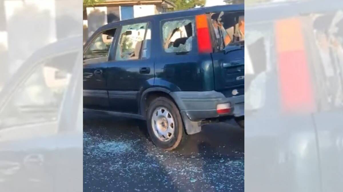 BRAWL: It's alleged the group of people armed with cricket bats, golf clubs and rocks attacked the Honda CRV wagon. Photo: CONTRIBUTED