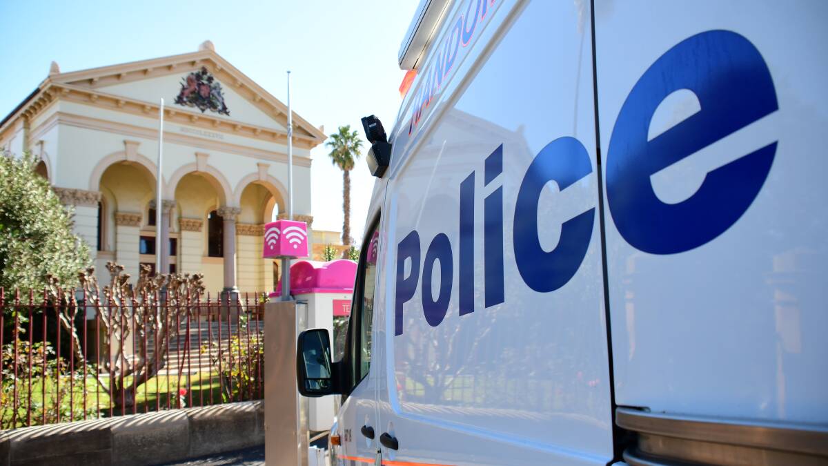Magistrate's timely warning as Narromine man caught with knife in public place
