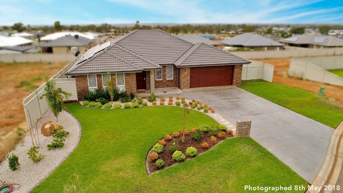 10 Hovea Court, Outlook Estate One of the ' Open for Inspection' properties ready to be looked at this weekend.