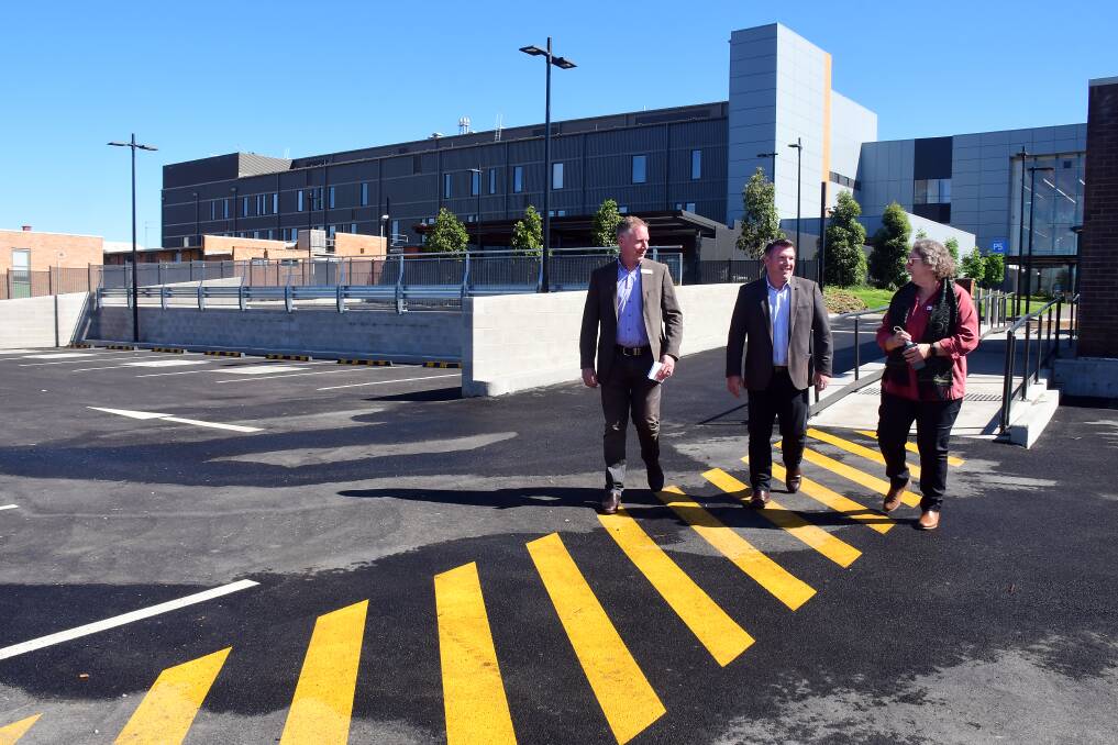 HOSPITAL PARKING: Western NSW LHD Chief Executive Scott McLachlan, Dubbo MP Dugald Saunders and Dubbo Hospital GM Debbie Bickerton at the new car park on Monday morning. Photo: BELINDA SOOLE