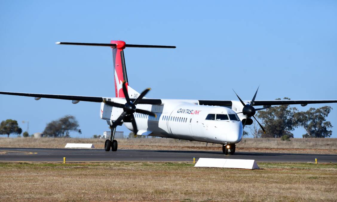 Missing out: Qantas, which connects Dubbo with Sydney, has chosen Mackay as the preferred location for its second regional pilot academy rather than Dubbo. Photo: BELINDA SOOLE 