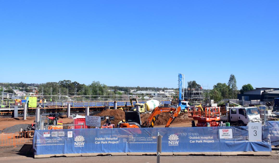 HOSPITAL PARKING: Construction on a multi-level car park at Dubbo Hospital is on track to be complete in the first quarter of 2022. Photo: BELINDA SOOLE