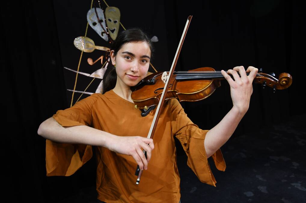 REAPING THE REWARDS: Violinist India De Sousa Shaw has been awarded the Daily Liberal Instrumental Scholarship at the City of Dubbo Eisteddfod, which she hopes will go towards a new bow. Photo: BELINDA SOOLE